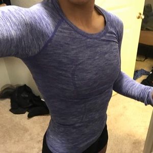 EUC lululemon long sleeve swiftly